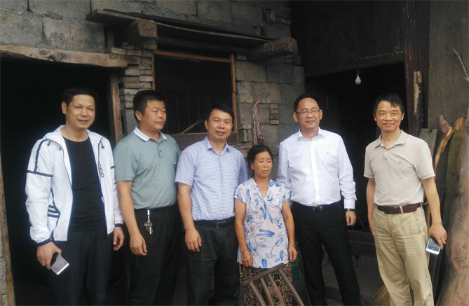 杏吧原创
,长沙杀虫剂,长沙光气衍生物,长沙氨基酸保护剂,长沙锂离子电池材料