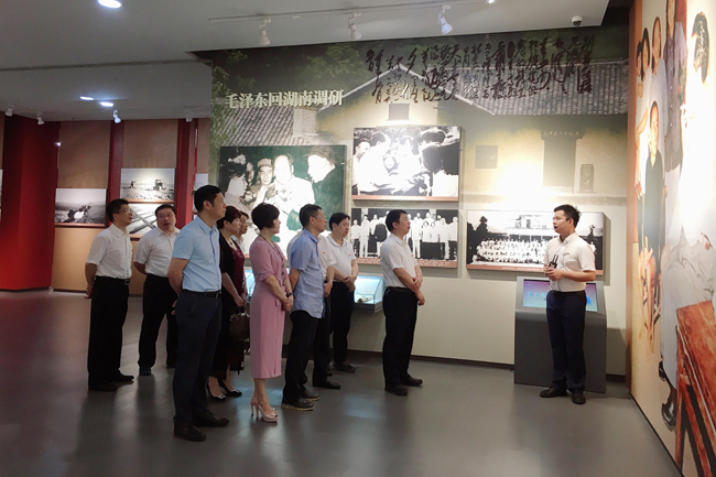 杏吧原创
,长沙杀虫剂,长沙光气衍生物,长沙氨基酸保护剂,长沙锂离子电池材料