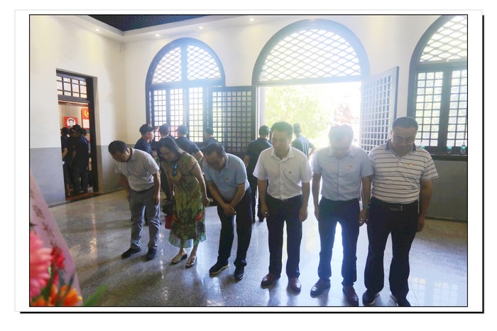 杏吧原创
,长沙杀虫剂,长沙光气衍生物,长沙氨基酸保护剂,长沙锂离子电池材料