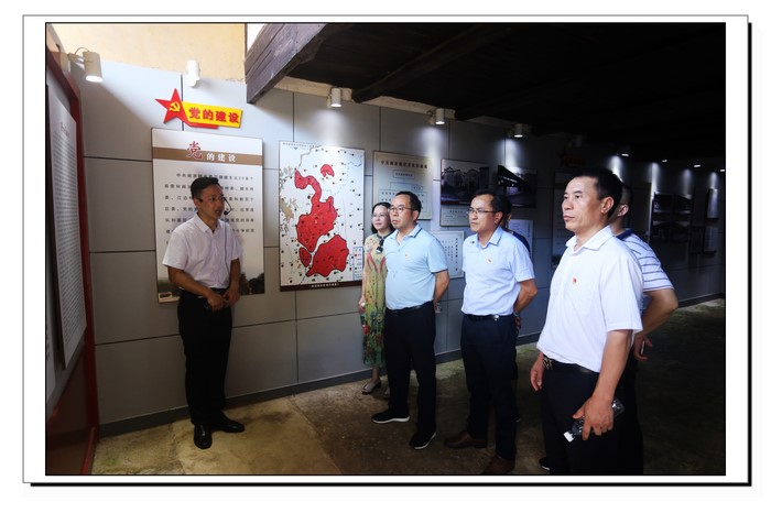 杏吧原创
,长沙杀虫剂,长沙光气衍生物,长沙氨基酸保护剂,长沙锂离子电池材料